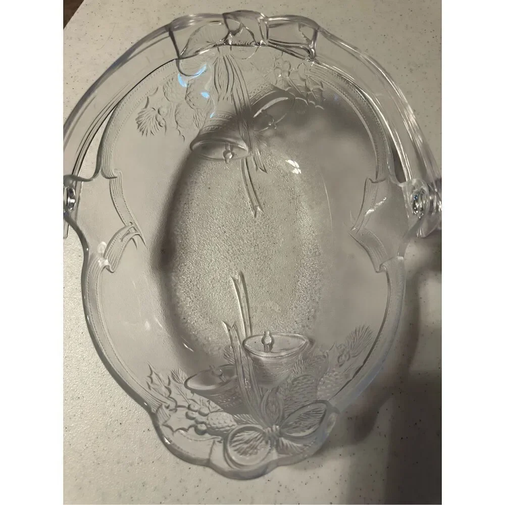 Mikasa Christmas Crystal Basket with Plastic Handle